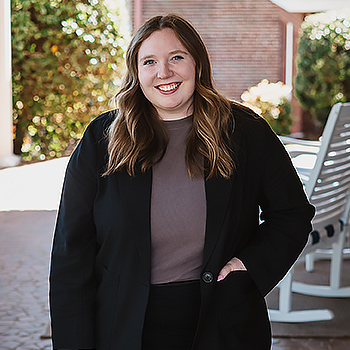 Sydney-Snyder-DH Sydney Snyder Civil Paralegal in DH